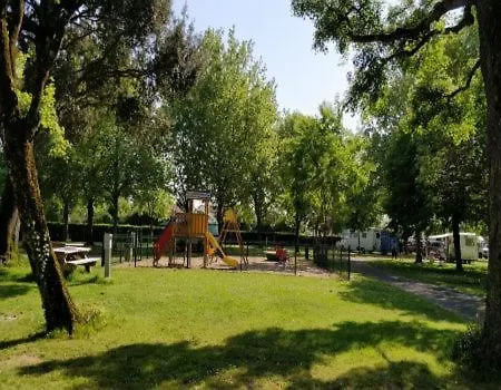 Le Sorlut Campsite Cozes