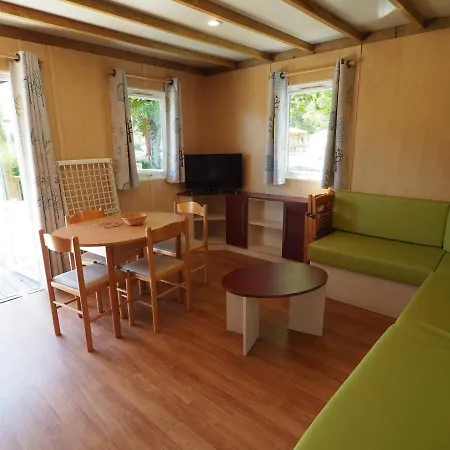 Le Sorlut Camping Cozes